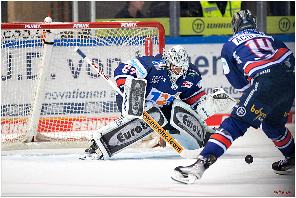 PENNY DEL;  Iserlohn Roosters - Kölner Haie; Iserlohn, 06.10.2022